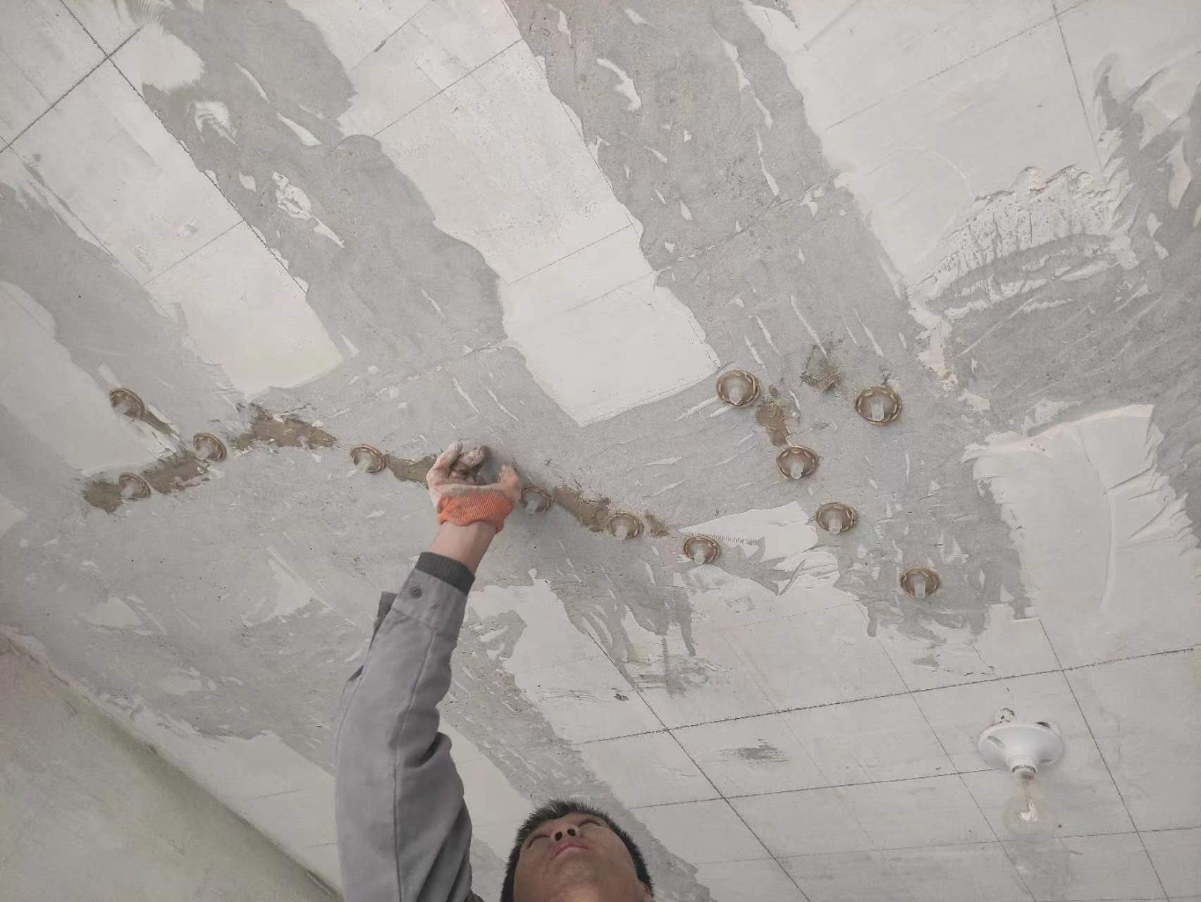 麦积混凝土楼板裂缝为什么会开裂?怎么修补?